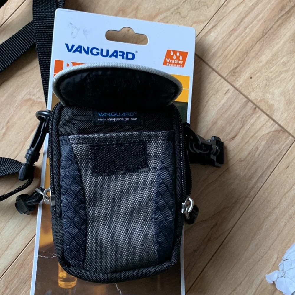 Vanguard Digital camera pouch Borneo 7